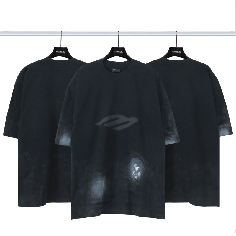 Ba*len*cia*ga t-shirts